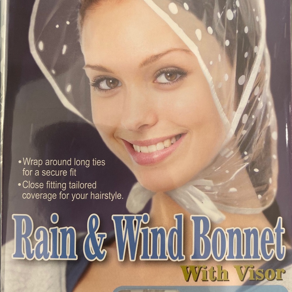 Rain & Wind Bonnet with Visor polka Dot